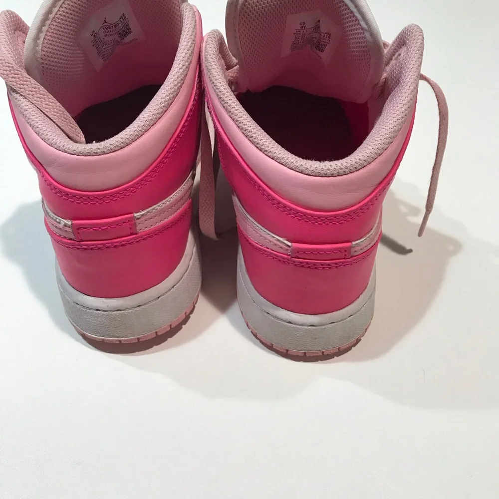 Nike 4” sole